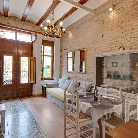 Flamenco Loft Apartment *